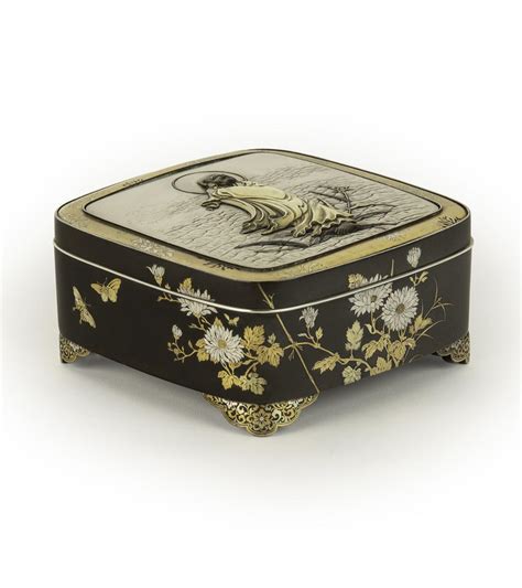 Fine Quality Japanese Mixed Metal Box Attr